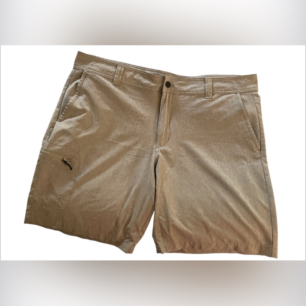 Magellan Outdoors Fish Gear Tan Cargo Shorts with Lightweight Fabric